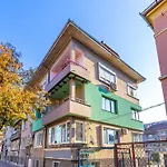 Two Bedroom Karavelov With Private Parking Medical * Plowdiw