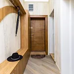 Apartment Two Bedroom Karavelov With Private Parking Medical *