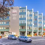 Two Bedroom Karavelov With Private Parking Medical Apartment *
