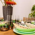 Two Bedroom Karavelov With Private Parking Medical * Plowdiw