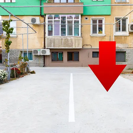 Two Bedroom Karavelov With Private Parking Medical * Plowdiw