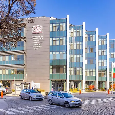 Two Bedroom Karavelov With Private Parking Medical Lejlighed *